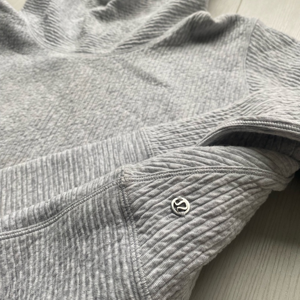 Lululemon Sweater - Picture 2 of 3
